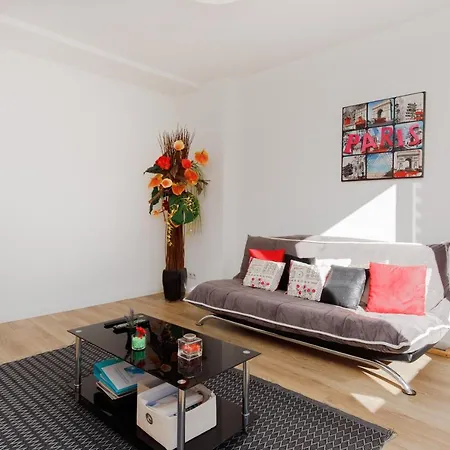 Apartment Supercannes Center - Parking - Spacieux 70 Metres - Clim - Wifi